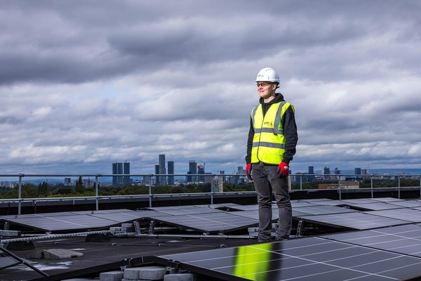 Panneau solaire photovoltaïque : le guide complet d'experts